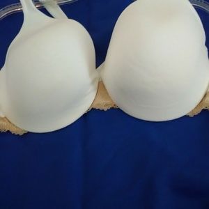 Cacique white underwire bra